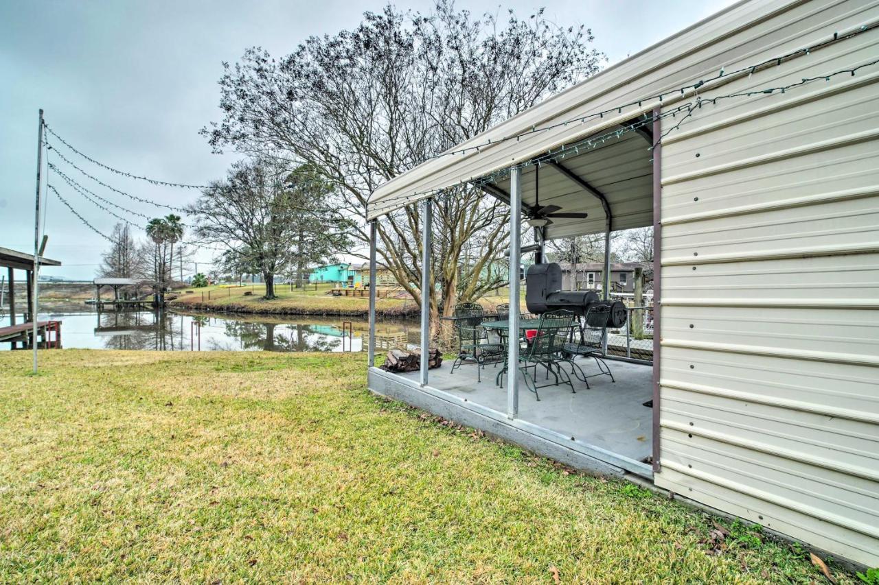 Lake Livingston Hideaway With Dock And Gas Grill! Villa Onalaska Exterior photo