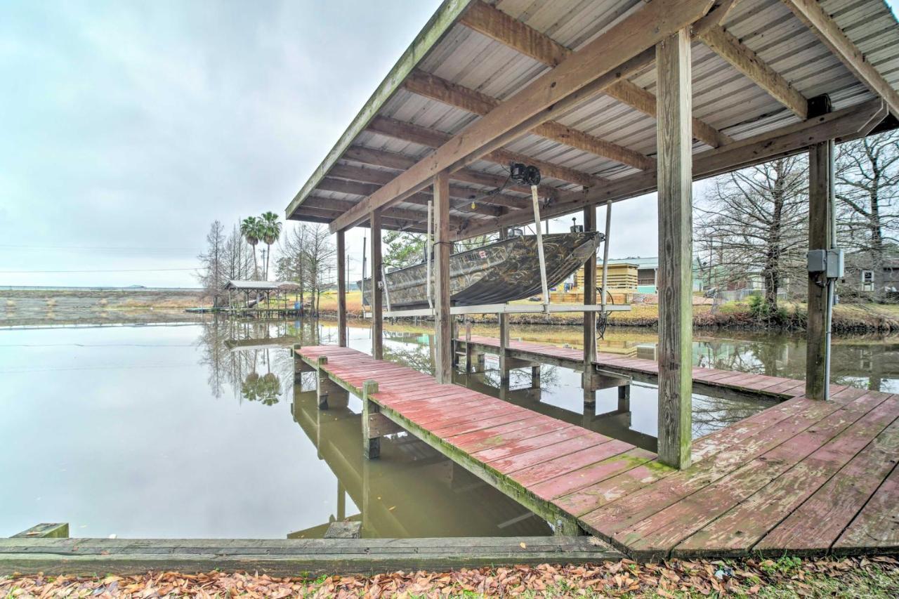 Lake Livingston Hideaway With Dock And Gas Grill! Villa Onalaska Exterior photo